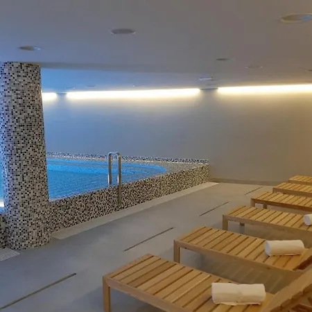 Apartment Apolon *